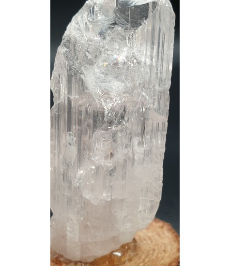 Danvouritis Crystal