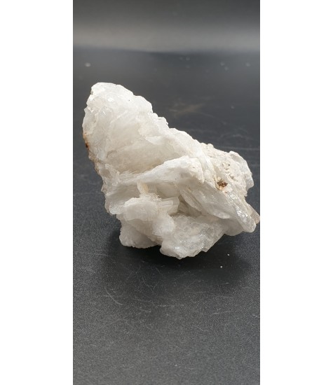 White Variti Complex