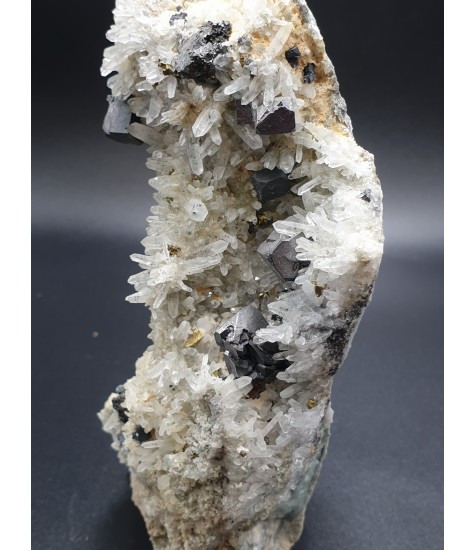 Quartz complex with Galenite