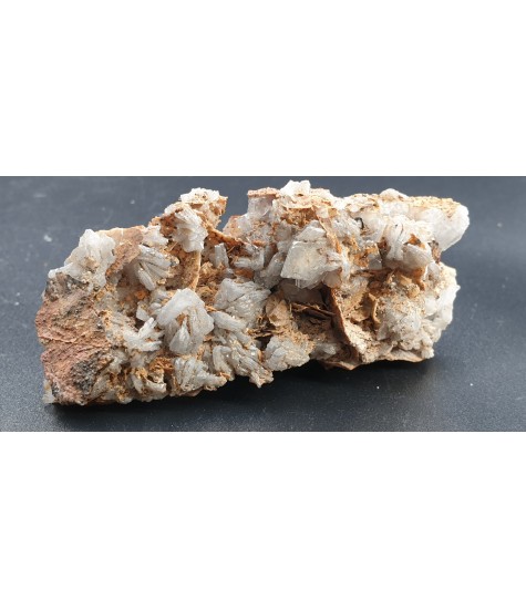 White Variti Complex