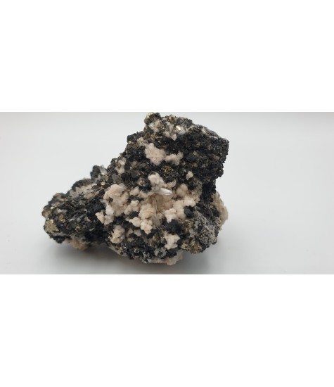 Calcite complex with Quartz, Sfalerite and Sidiropyrite