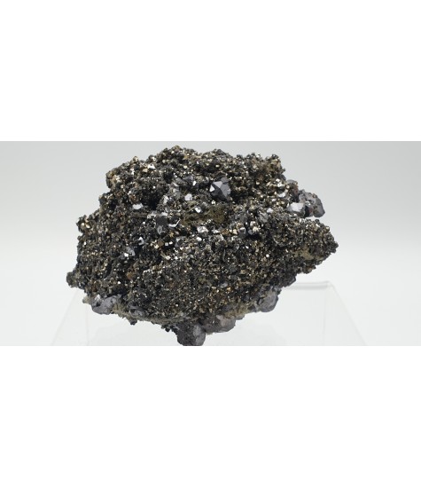 Galenite complex with Sfalerite, Sidiropyrite and Chlorinated Quartz