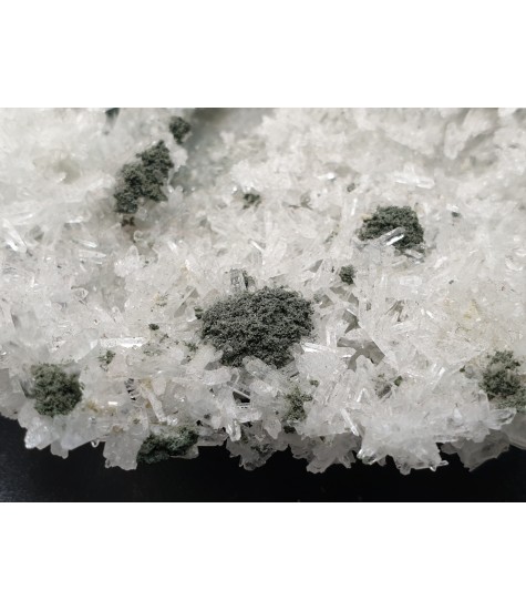 Quartz complex with Chlorite