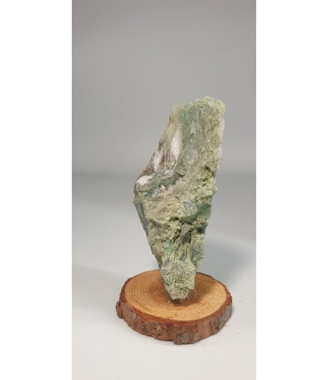 Agate of Moss on a base