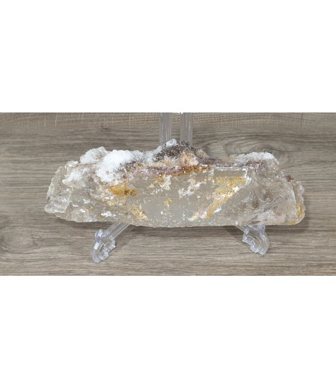 Selenite crystal with Leimonite