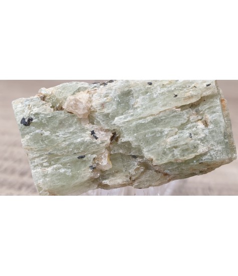 Crystal of green Cyanite