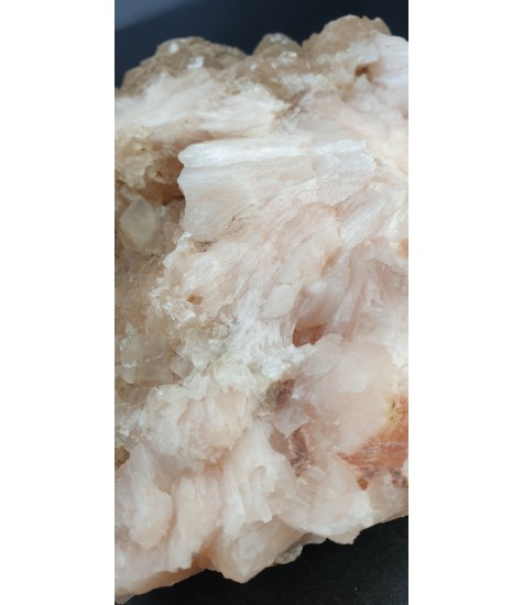 Stilvite crystal complex with Apophyllite