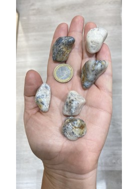 Pebbles of Agate Detriti...