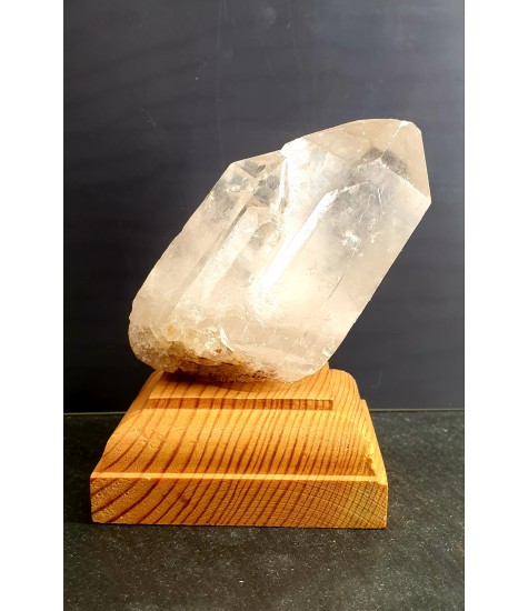 Peak Quartz "Ancestral Line"