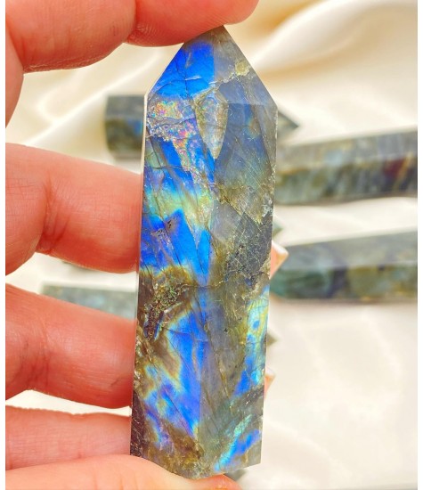 Point Λαβραδορίτη