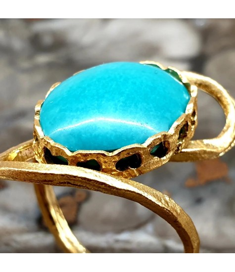 Χειροποίητο δαχτυλίδι από επιχρυσωμένο με 18k ασήμι και φυσικό λίθο Τυρκουάζ.