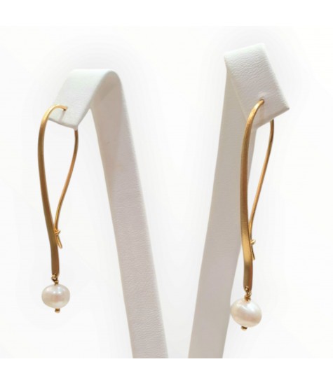 Χειροποίητα Επιχρυσωμένα Σκουλαρίκια από Ασήμι 925 με Μαργαριτάρια – Διαχρονική Κομψότητα