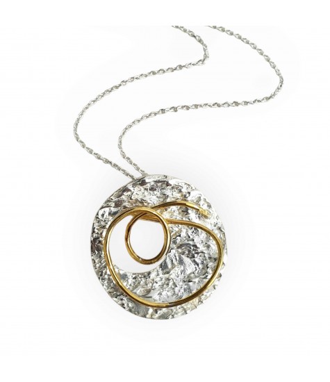 Χειροποίητο ασημένιο μενταγιόν κύκλος με επίχρυσες καμπύλες – Κίνηση & Ισορροπία