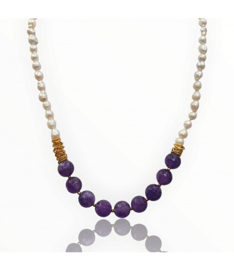 Κολιέ με Μαργαριτάρια Γλυκού Νερού, Αμέθυστο και Επιχρυσωμένο Ασήμι 925