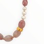 Κολιέ με Μαργαριτάρια Γλυκού Νερού και Strawberry Quartz σε Επιχρυσωμένο Ασήμι 925