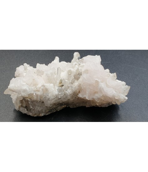 Complex of Calcite Manganese with Quartz and Sidiropyrite